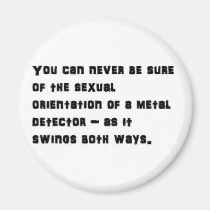 Swinging detector magnet