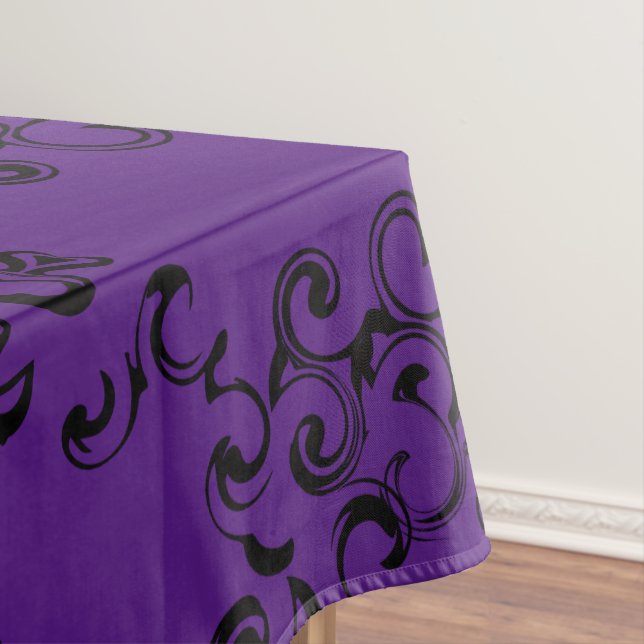SWIRL TEMPLATE TABLECLOTH (In Situ)