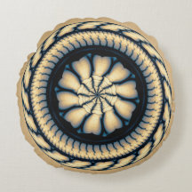 Swirling modern round ornament