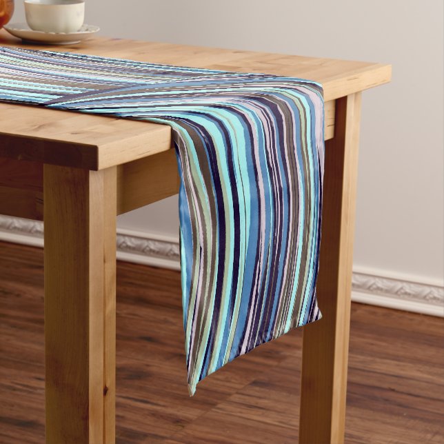 Swirls Short Table Runner (In Situ)