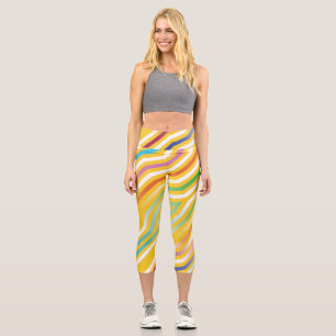 Symmetric diagonal stripes background 3 capri leggings
