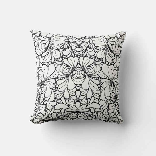Symmetric Ethnic Ornament Cushion (Front)