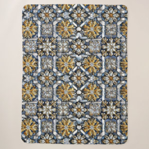 Symmetrical snowflake pattern sherpa blanket