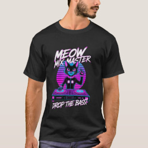 Synthwave Cat DJ Cyberpunk Vaporwave EDM Music Fes T-Shirt