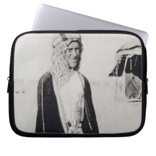 T. E. Lawrence in Arab Dress (b/w photo) Laptop Sleeve
