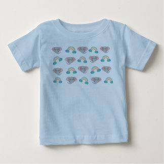 T-shirt for infants with an adorable design.