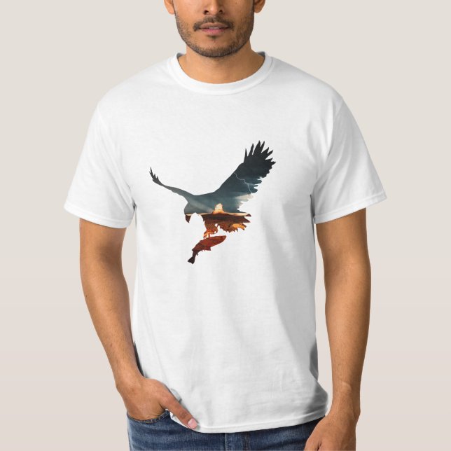 T-shirt Hawk with Red-Tailed  (Front)