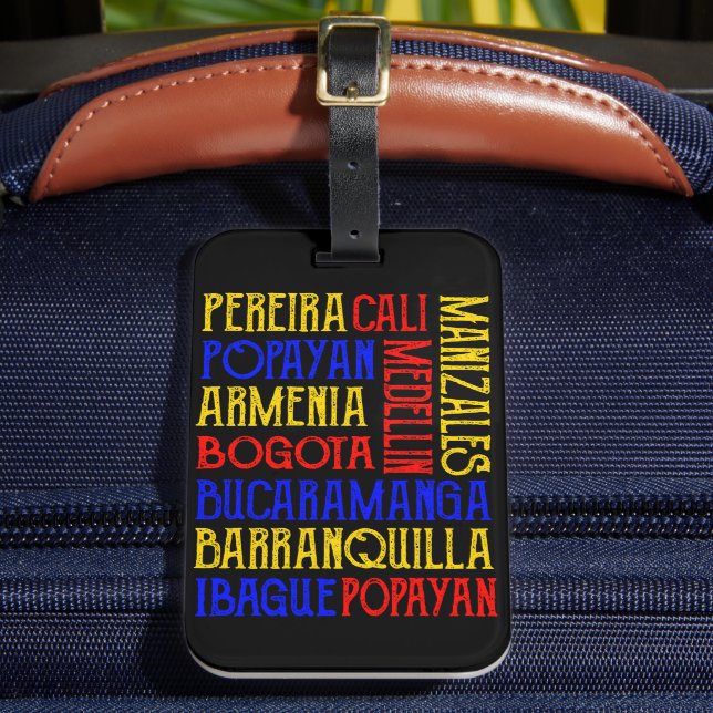 T-Shirt Luggage Tag (Front Insitu 2)
