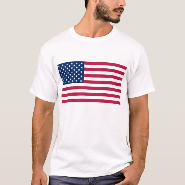 T Shirt with Flag of the USA (Front)
