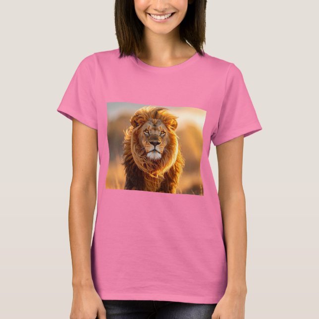 T-Shirt with Lion Picture (Front)