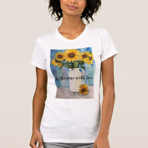 T-Shirt with message to support Ukraine