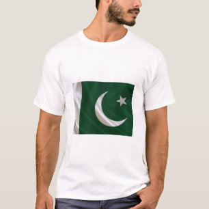 T-Shirt with Pakistani Flag