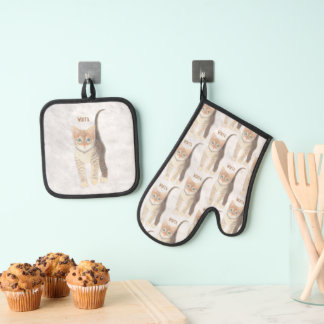 Tabby Oven Mitt & Pot Holder Set