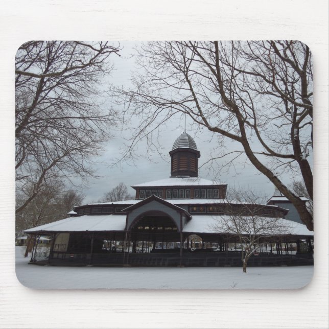 Tabernacle and Snow Grey Skies- Martha's Vineyard Mouse Mat (Front)