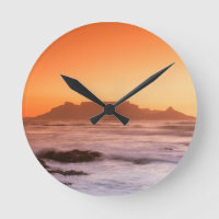 Table Mountain At Sunset, Bloubergstrand