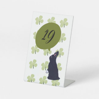 Table numbers pedestal sign
