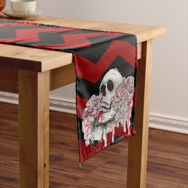 Table Runner skull Rose Gothic Chevron red black (In Situ)
