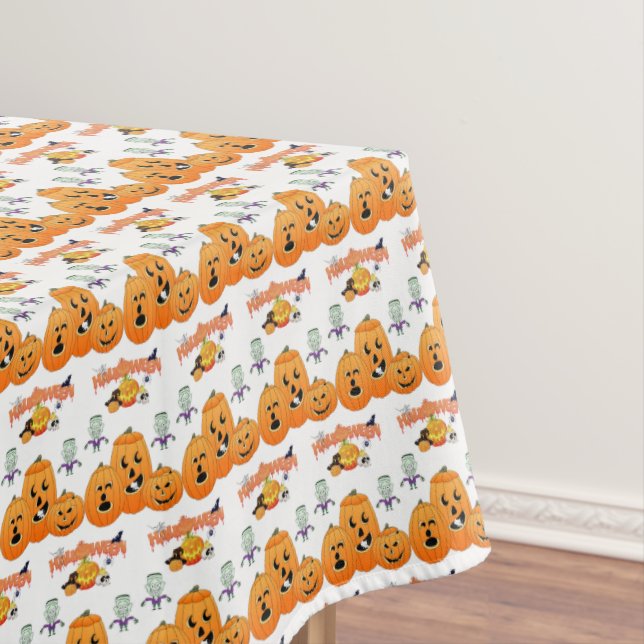 Tablecloth Halloween (In Situ)