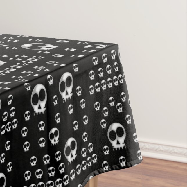 Tablecloth Halloween (In Situ)