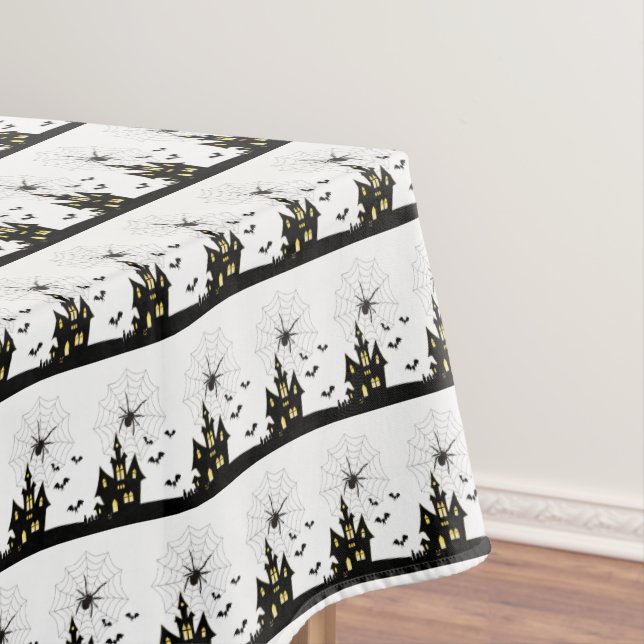 Tablecloth Halloween (In Situ)