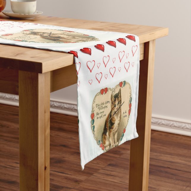 Tablecloth Runner Valentines (In Situ)