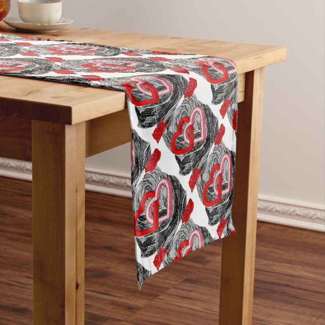 Tablecloth Runner Valentines (In Situ)