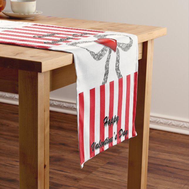 Tablecloth Runner Valentines (In Situ)