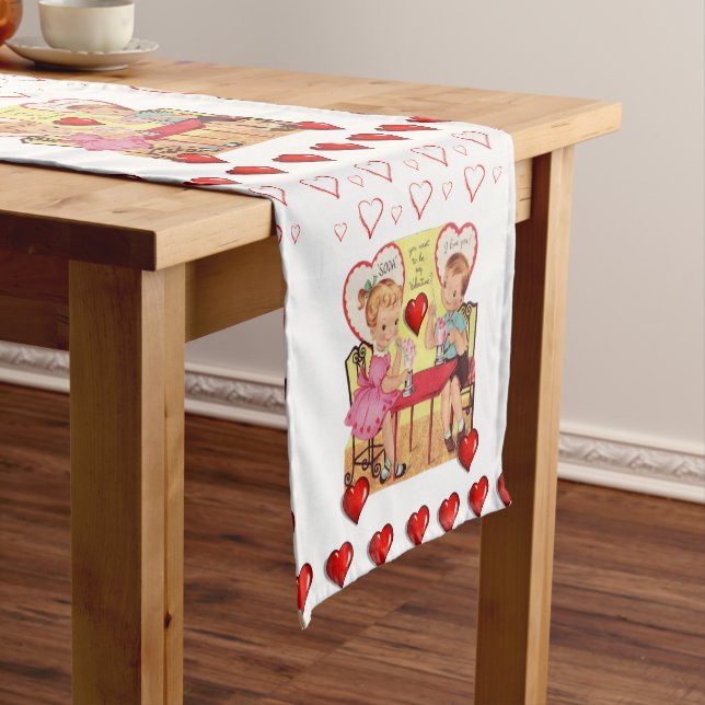 Tablecloth Runner Valentines (In Situ)