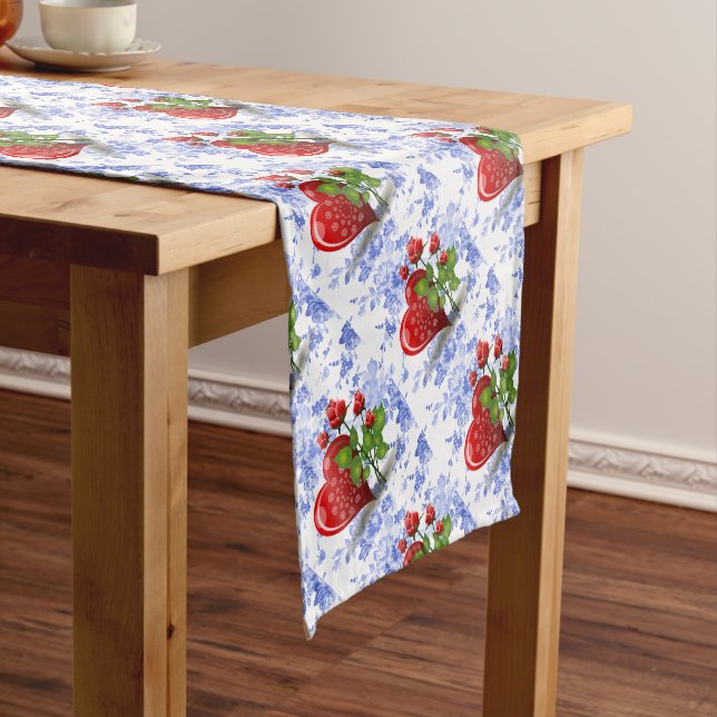 Tablecloth Runner Valentines (In Situ)