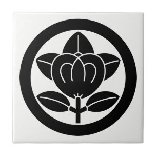 Tachibana in a circle (Rokutsuwari Drawing) Tile