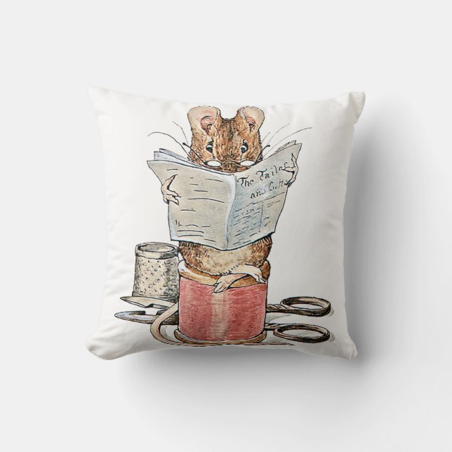 Tailor Mouse on Spool of Thread Cushion (Front)