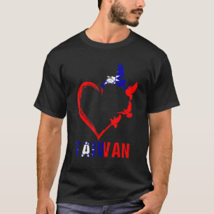 Taiwan Flag Heart Vintage Taiwaneses  Taiwan T-Shirt