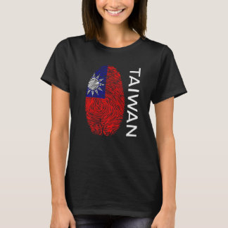 Taiwanese Dna Fingerprint Flag Taiwan   T-Shirt