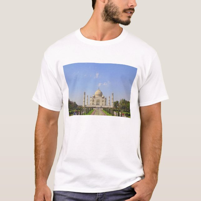Taj Mahal, a mausoleum located in Agra, India, T-Shirt (Front)