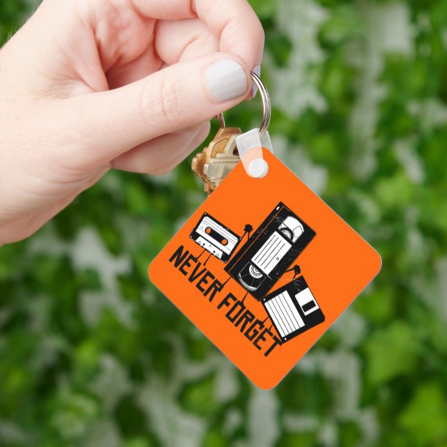 Take Me Back To The Nineties - NEVER FORGET Key Ring (Hand)
