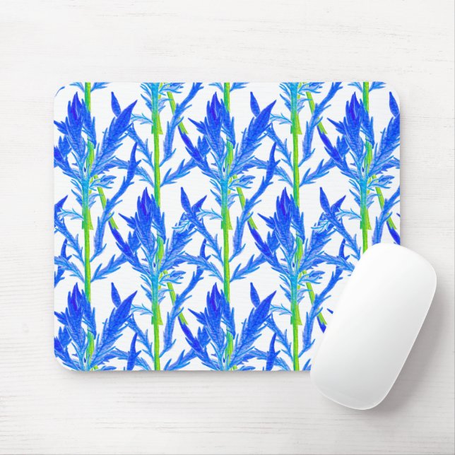 Tansy (L) on a Mouse Pad (With Mouse)