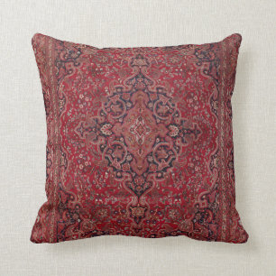 Tapis antique rouge cushion