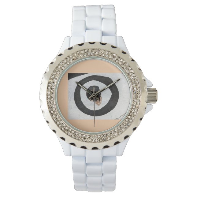 target tears up watch (Front)