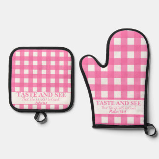 Taste And See That The Lord Is Good Pink  Oven Mitt & Pot Holder Set