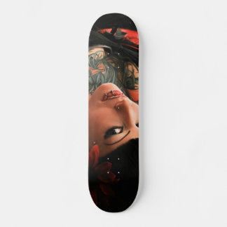 Tattoo Pin Up Skateboard