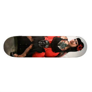 Tattoo Pin Up Skateboard