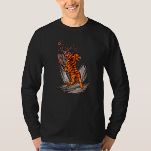 Tattoo Style Japanese Tiger Traditional Design 1 T-Shirt