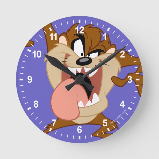 TAZ™ | Sticking His Tongue Out Round Clock (Front)