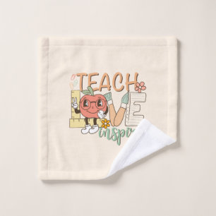 Teach Love Inspire – Cute School Supplies Bath Towel Set