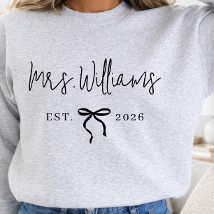 Teacher   Elegant Script Custom Future Mrs Wedding Sweatshirt