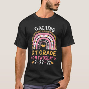 Teaching 1St Grade On Twosday 2/22/2022 Funny Scho T-Shirt