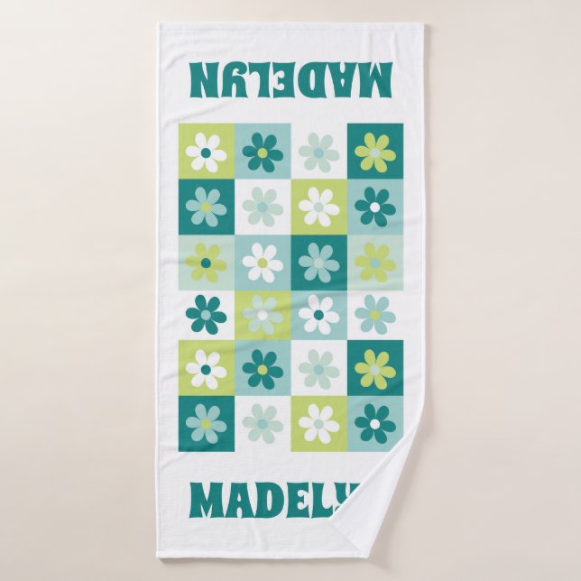 Teal Blue & Green Groovy Daisy Chequerboard Bath Towel (Bath Towel)