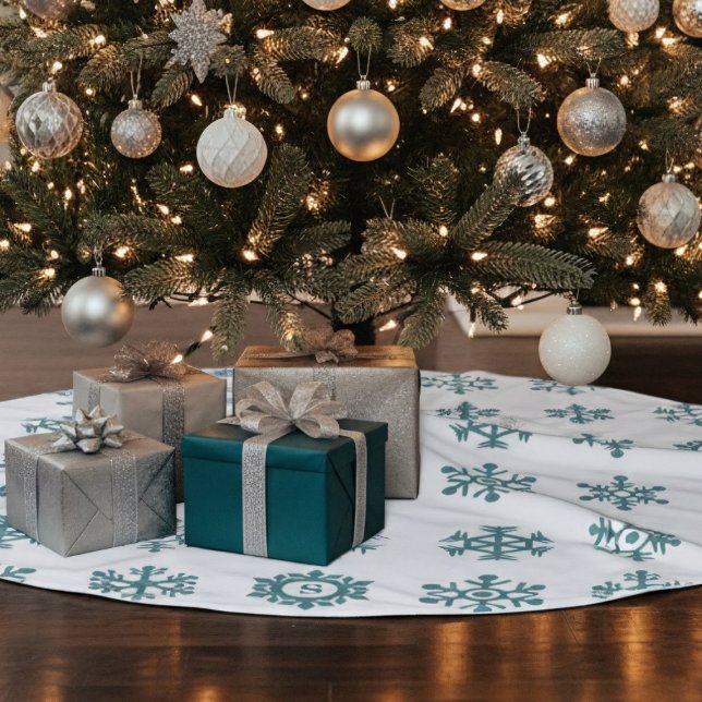 Teal Snowflake Pattern White Christmas Tree Skirt (Teal Snowflake Pattern White Christmas Tree Skirt with space for your initial)