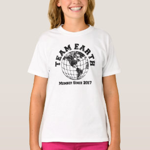 Team Earth : Member Since 2017 T-shirt