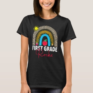 Team First Grade Rocks 1st Back To School Rainbow  T-Shirt